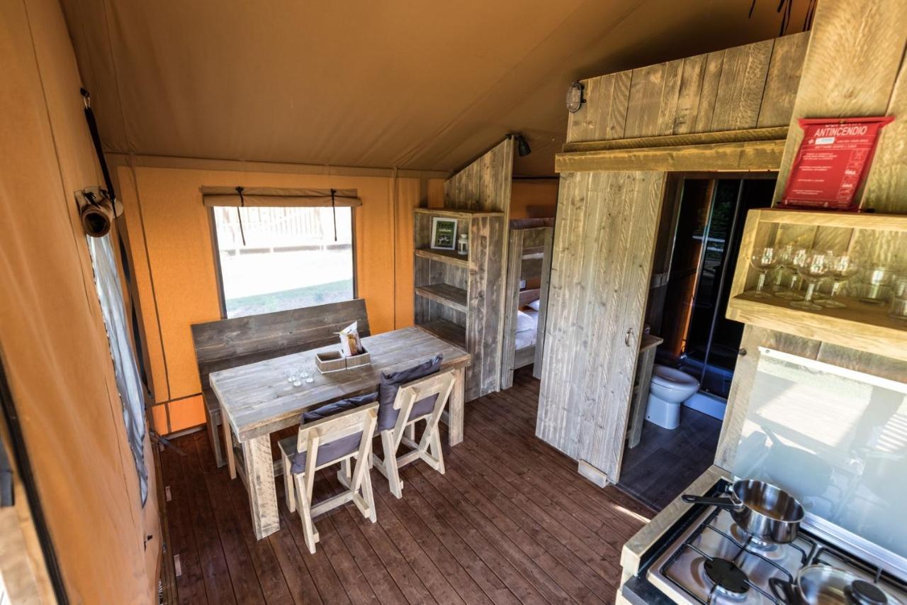 קבריליה Safaritent Glamping Orlando In Chianti מראה חיצוני תמונה